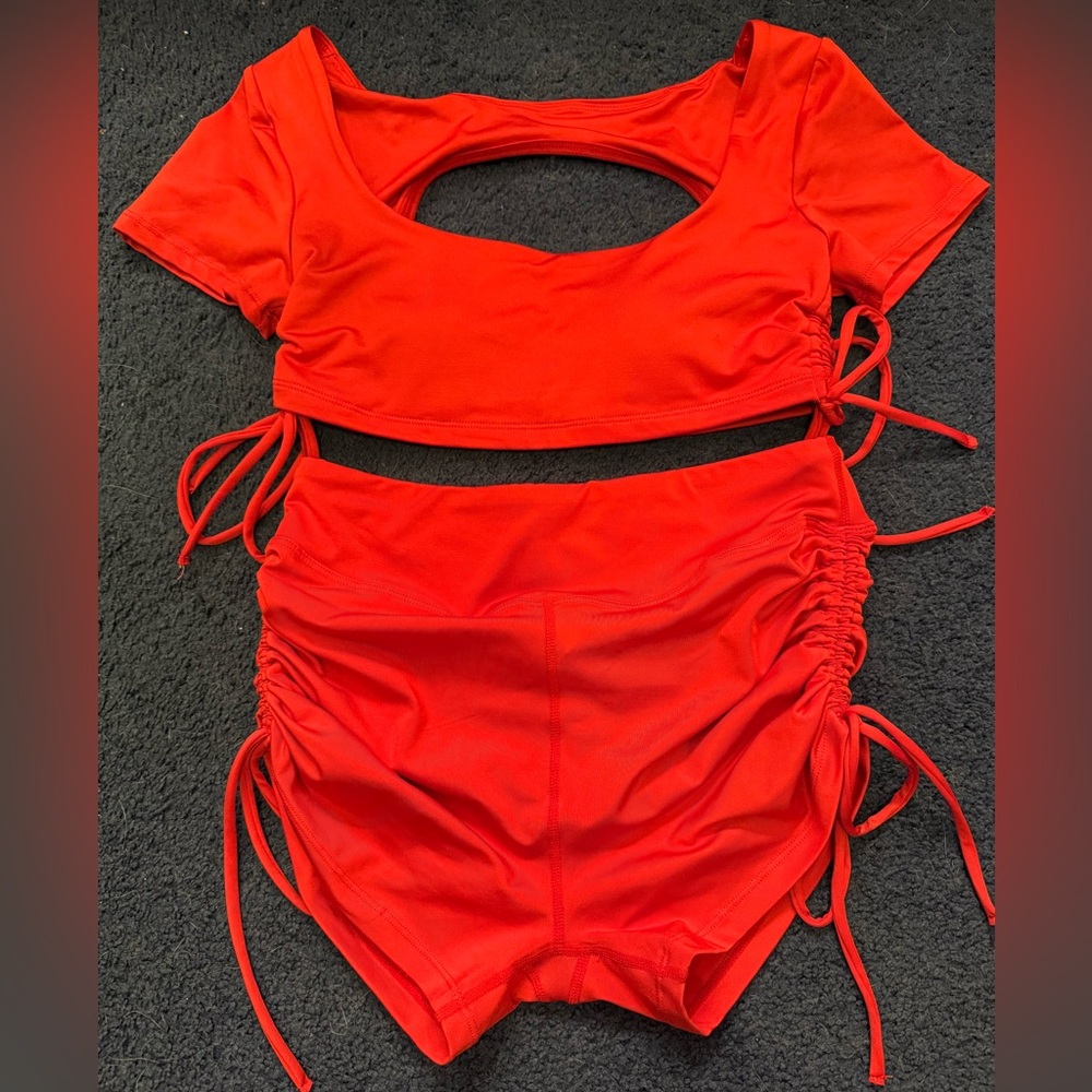 Two Piece Women’s Athlesiure Set